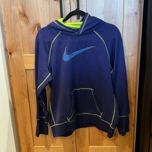Nike embroidered logo hoodie sz XL 14/16